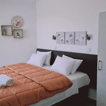 Lägenhet Napa Living Ayia Napa